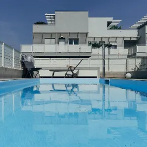 https://the-prince-luxury-apartments-with-pool.hotelinveneto.com